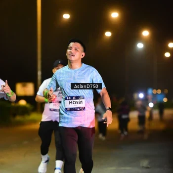 Runner Photo 7728980
