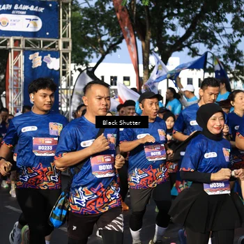 Runner Photo 7728981