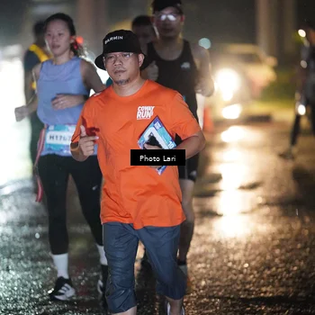 Runner Photo 7729004