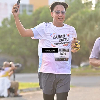 Runner Photo 7729006