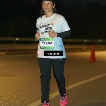 Runner Photo 7729024
