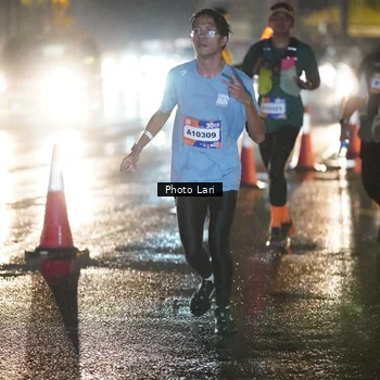 Runner Photo 7729025