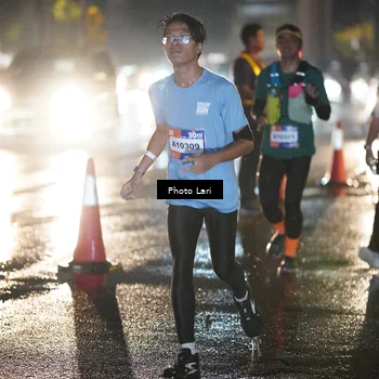 Runner Photo 7729041
