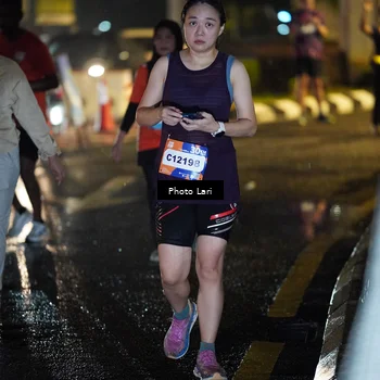 Runner Photo 7729068