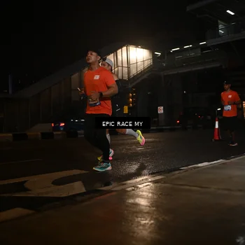 Runner Photo 7729076