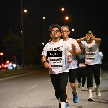 Runner Photo 7729080
