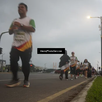 Runner Photo 7729137