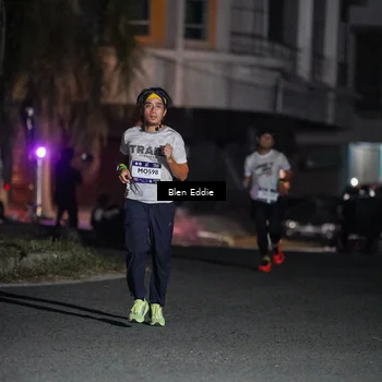 Runner Photo 7729156