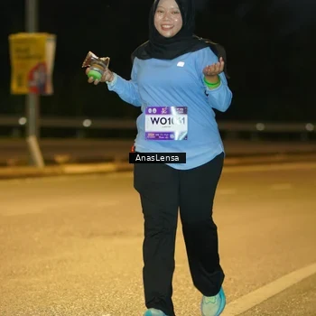Runner Photo 7729157