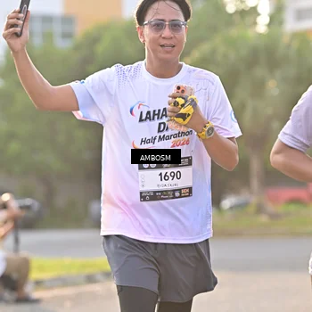 Runner Photo 7729159