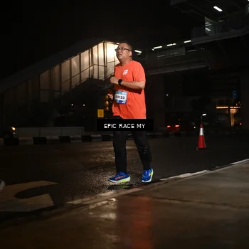 Runner Photo 7729194