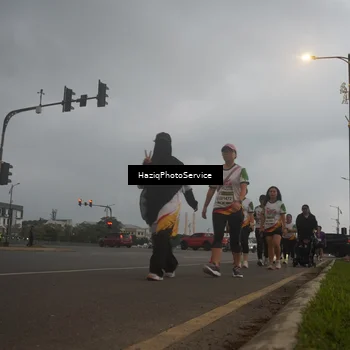 Runner Photo 7729205