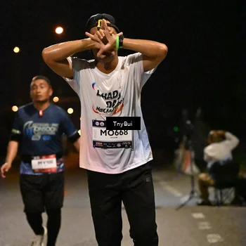 Runner Photo 7729207