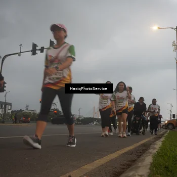 Runner Photo 7729227