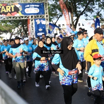 Runner Photo 7729236