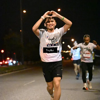 Runner Photo 7729240
