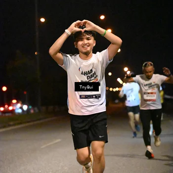 Runner Photo 7729251