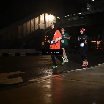 Runner Photo 7729260