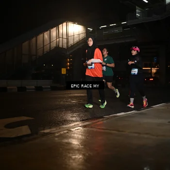 Runner Photo 7729262