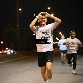 Runner Photo 7729264
