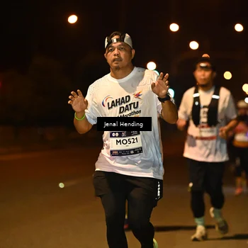 Runner Photo 7729269