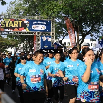 Runner Photo 7729276