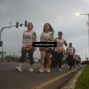 Runner Photo 7729279