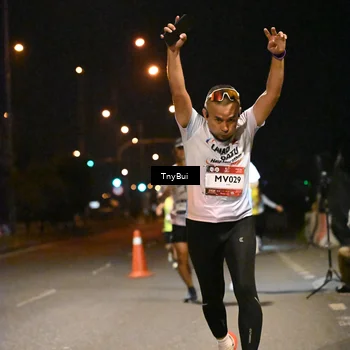 Runner Photo 7729281