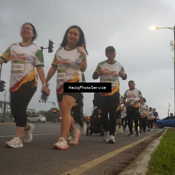 Runner Photo 7729289