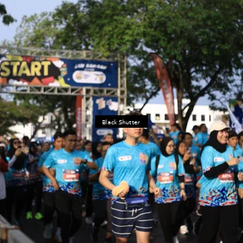 Runner Photo 7729292
