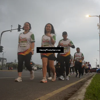Runner Photo 7729295