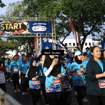 Runner Photo 7729320