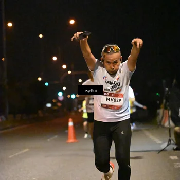 Runner Photo 7729324