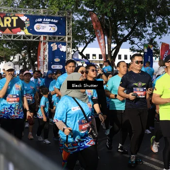 Runner Photo 7729340
