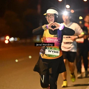 Runner Photo 7729342