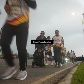 Runner Photo 7729344
