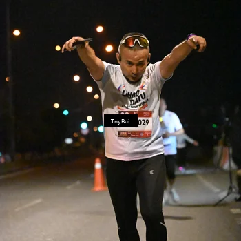 Runner Photo 7729346