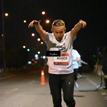 Runner Photo 7729347