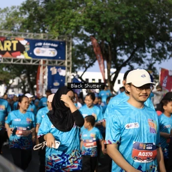 Runner Photo 7729372