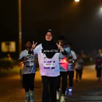 Runner Photo 7729381