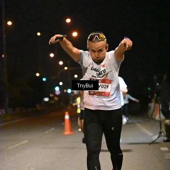 Runner Photo 7729383