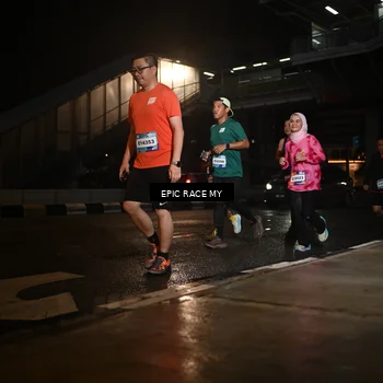 Runner Photo 7729405
