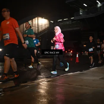 Runner Photo 7729408