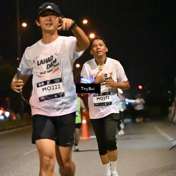 Runner Photo 7729433