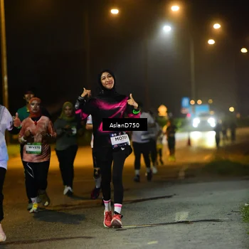 Runner Photo 7729451