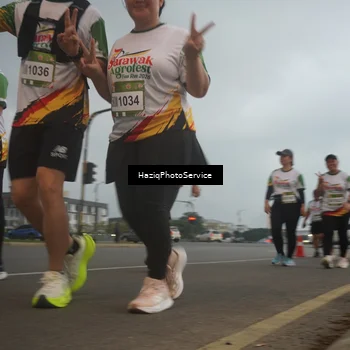 Runner Photo 7729452
