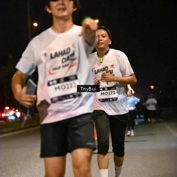 Runner Photo 7729457