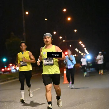 Runner Photo 7729471