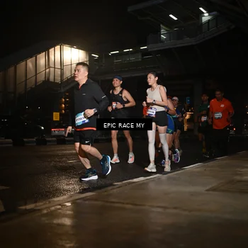 Runner Photo 7729480