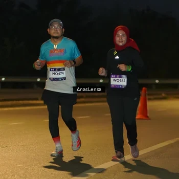 Runner Photo 7729492